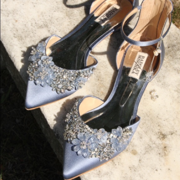 badgley mischka abby ankle strap flat